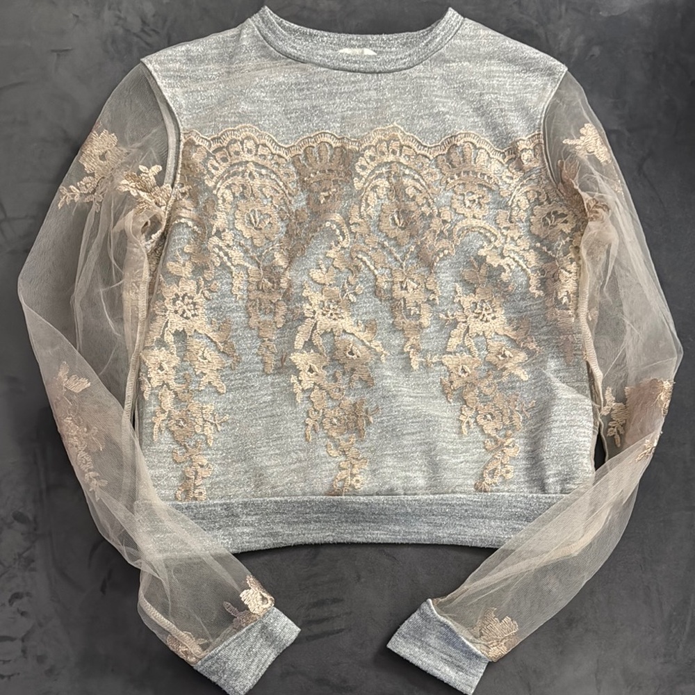 Gray and Cream/Light Pink Lace Sleeve Sweater